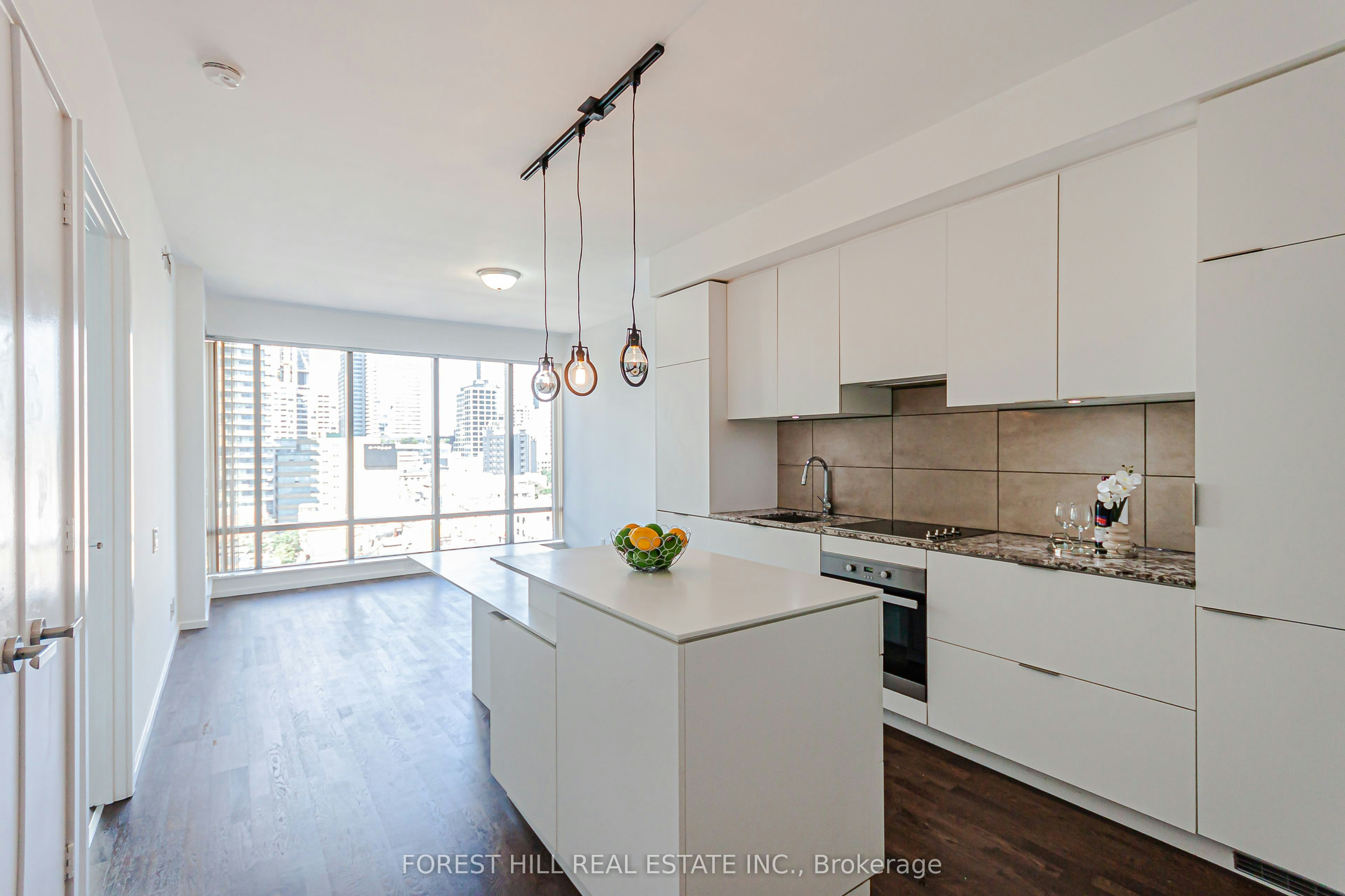 909-5 St Joseph Street, Toronto, ON, M4Y 0B6 - 5