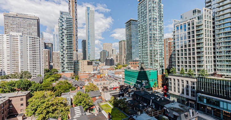 909-5 St Joseph Street, Toronto, ON, M4Y 0B6 - 27