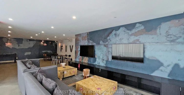 909-5 St Joseph Street, Toronto, ON, M4Y 0B6 - 40
