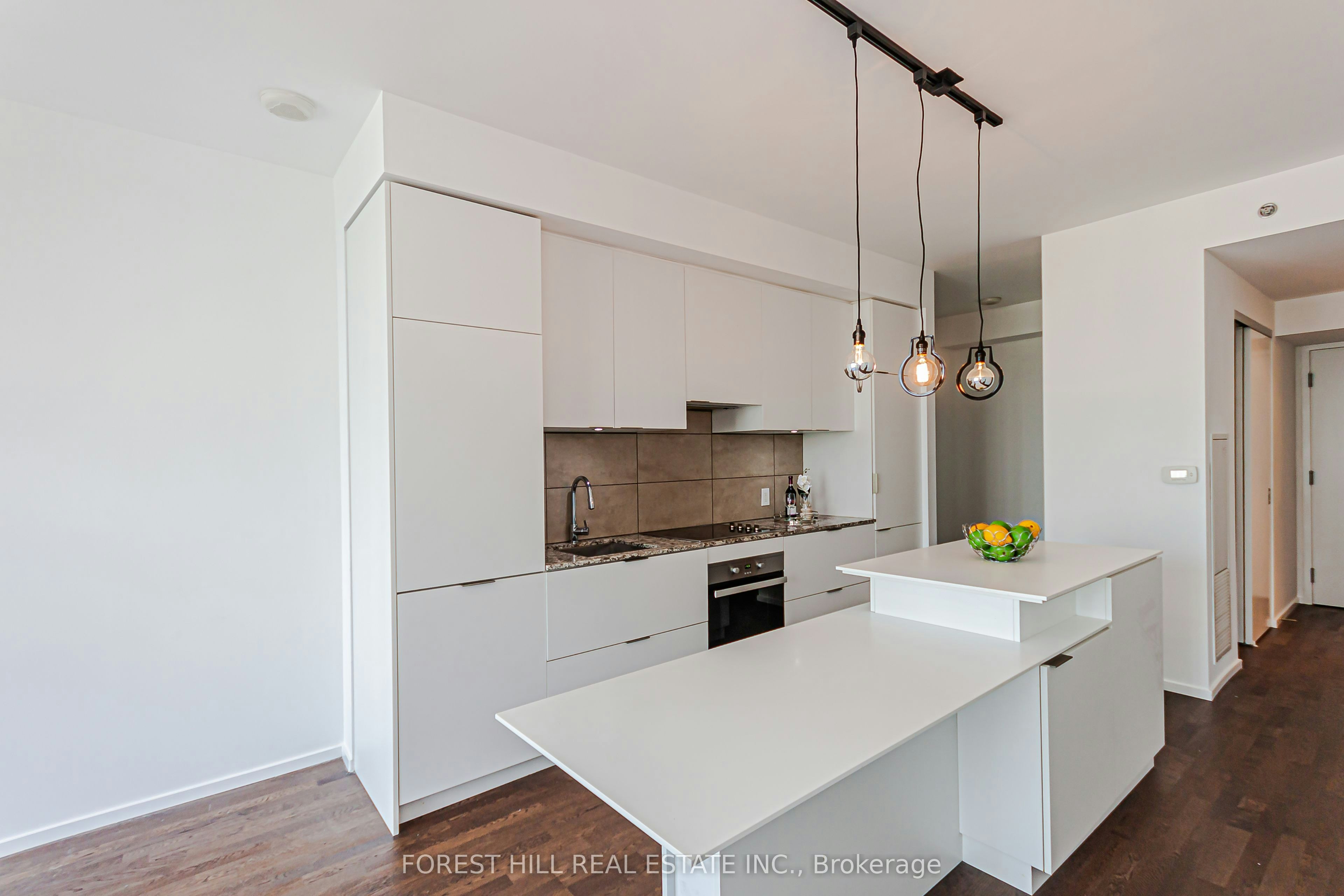 909-5 St Joseph Street, Toronto, ON, M4Y 0B6 - 10
