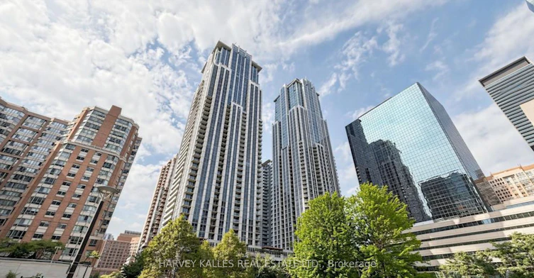 707-761 Bay Street S, Toronto, ON, M5G 2R2