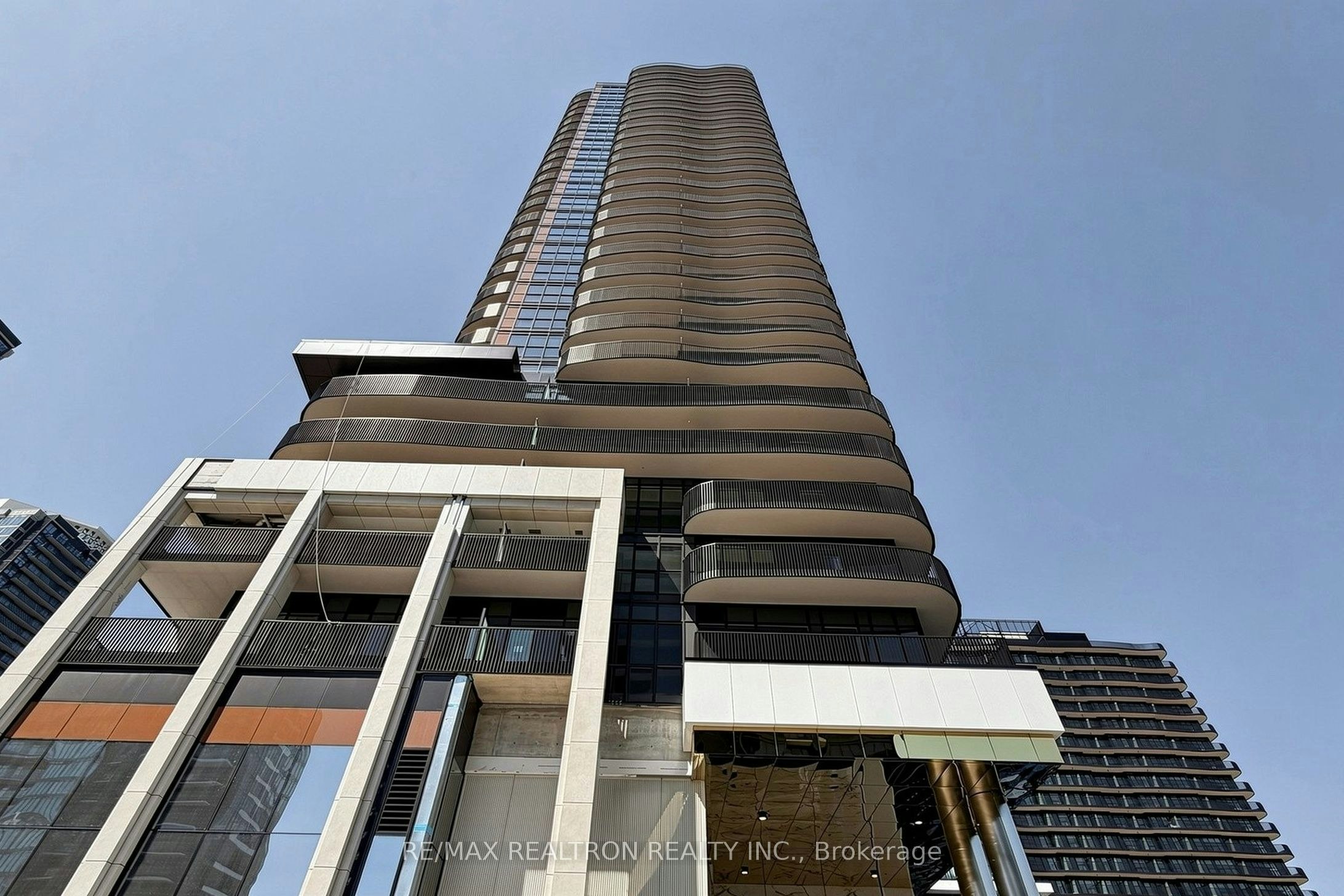 1102-68 Esther Shiner Boulevard, Toronto, ON, M2K 0J6