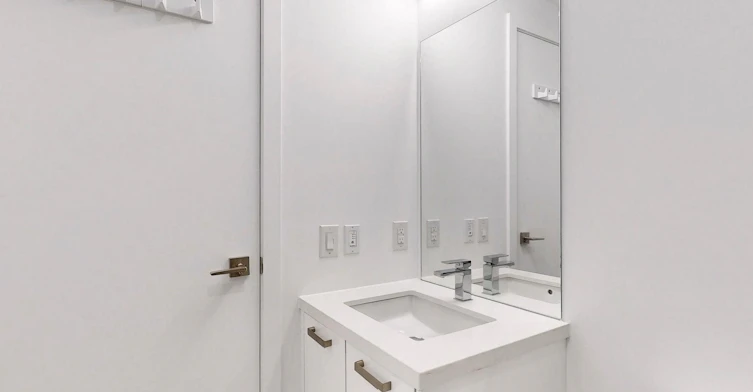 1110-55 Ontario Street, Toronto, ON, M5J 2V3 - 26