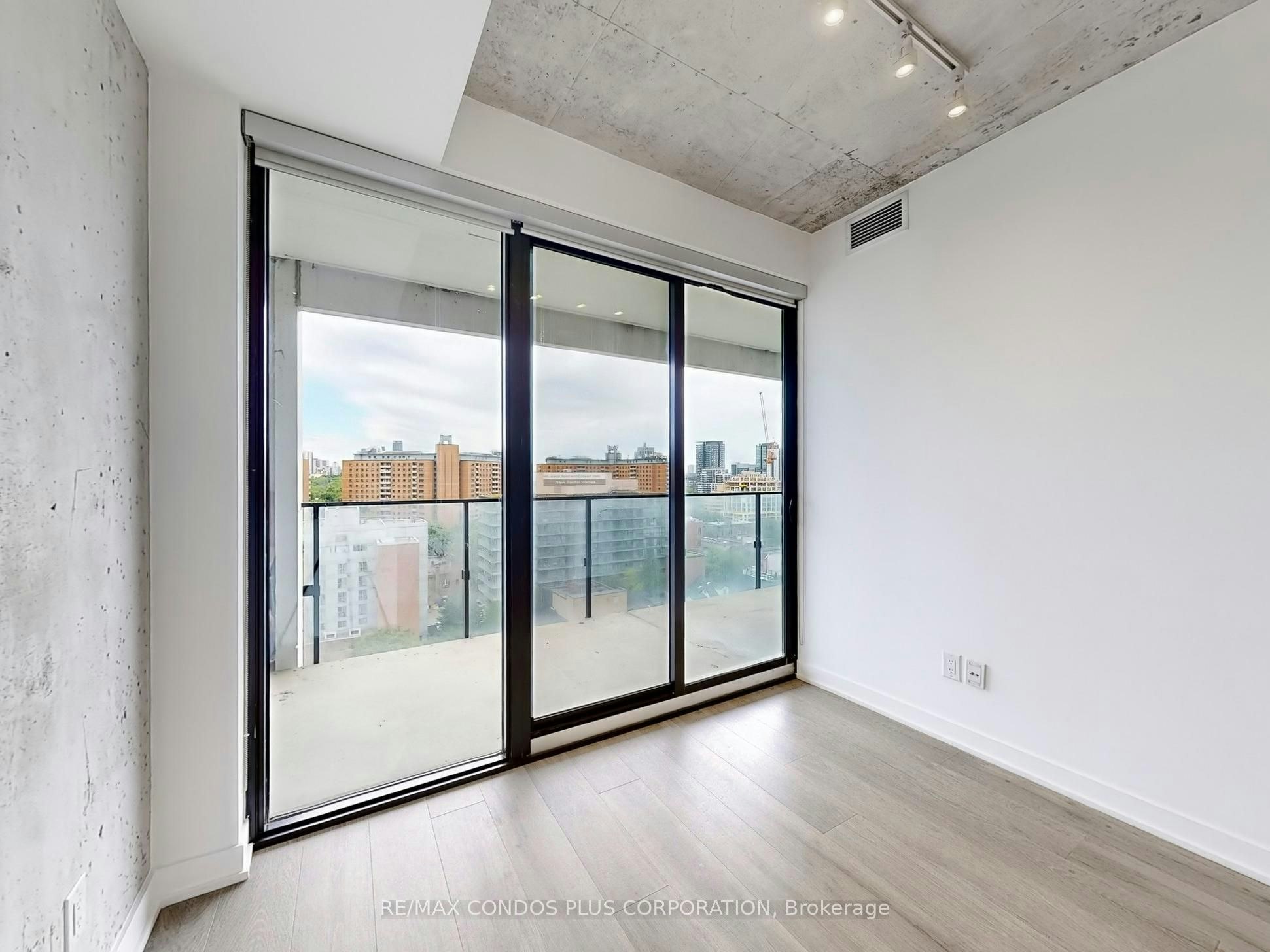 1110-55 Ontario Street, Toronto, ON, M5J 2V3 - 10
