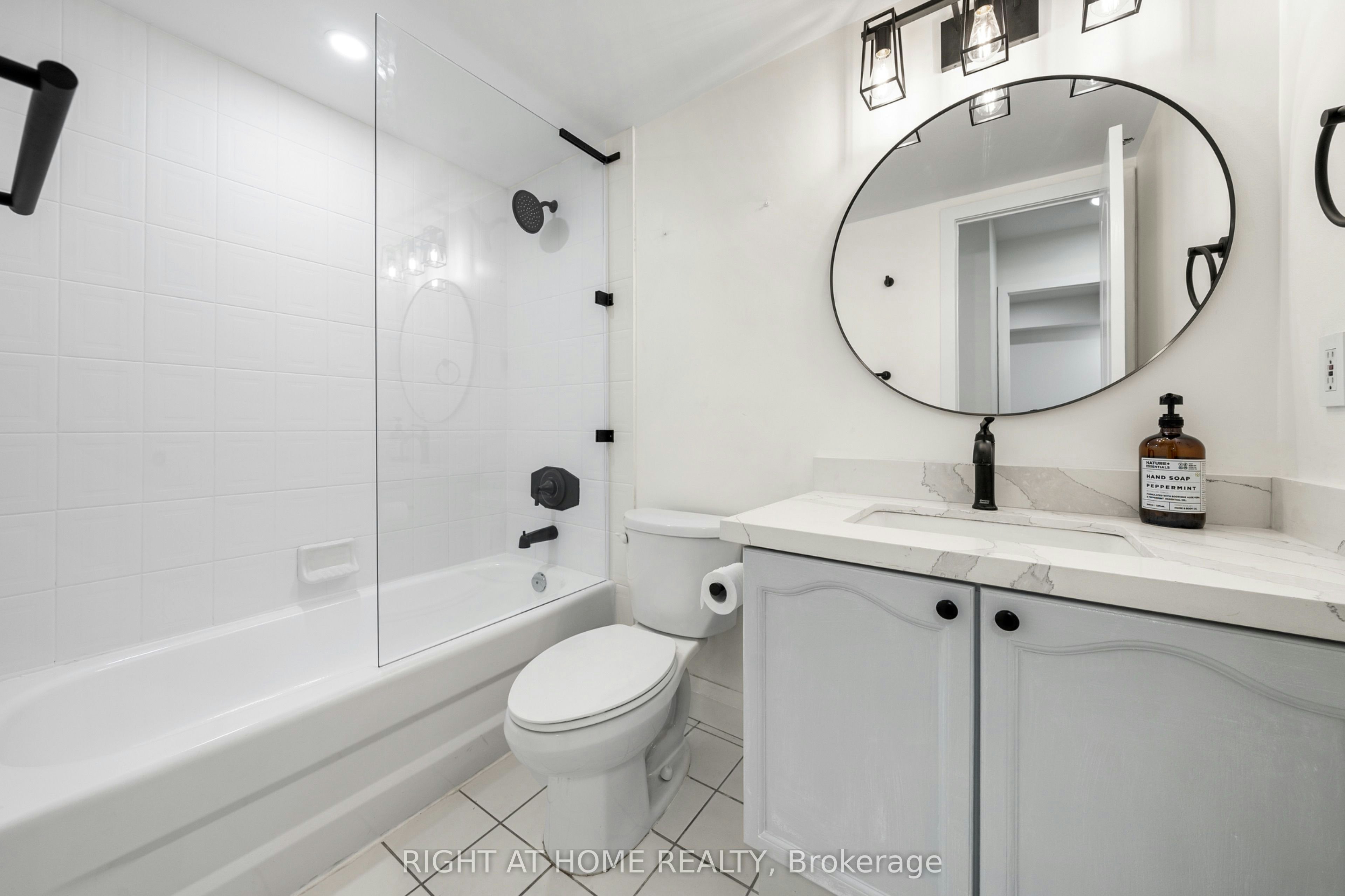 1701-17 Sudbury Street, Toronto, ON, M6J 3W7 - 9