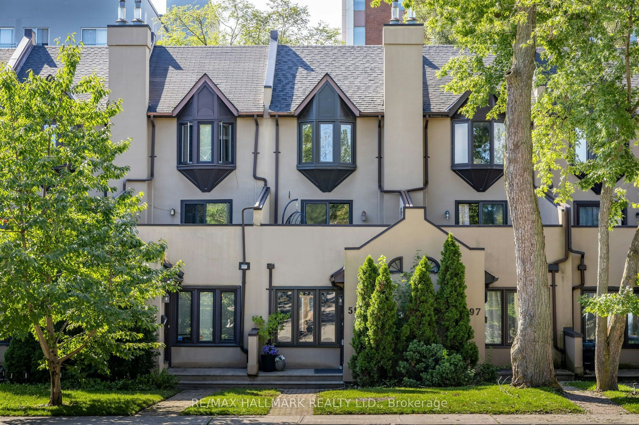 599 Roehampton Avenue, Toronto, ON, M4P 1S7