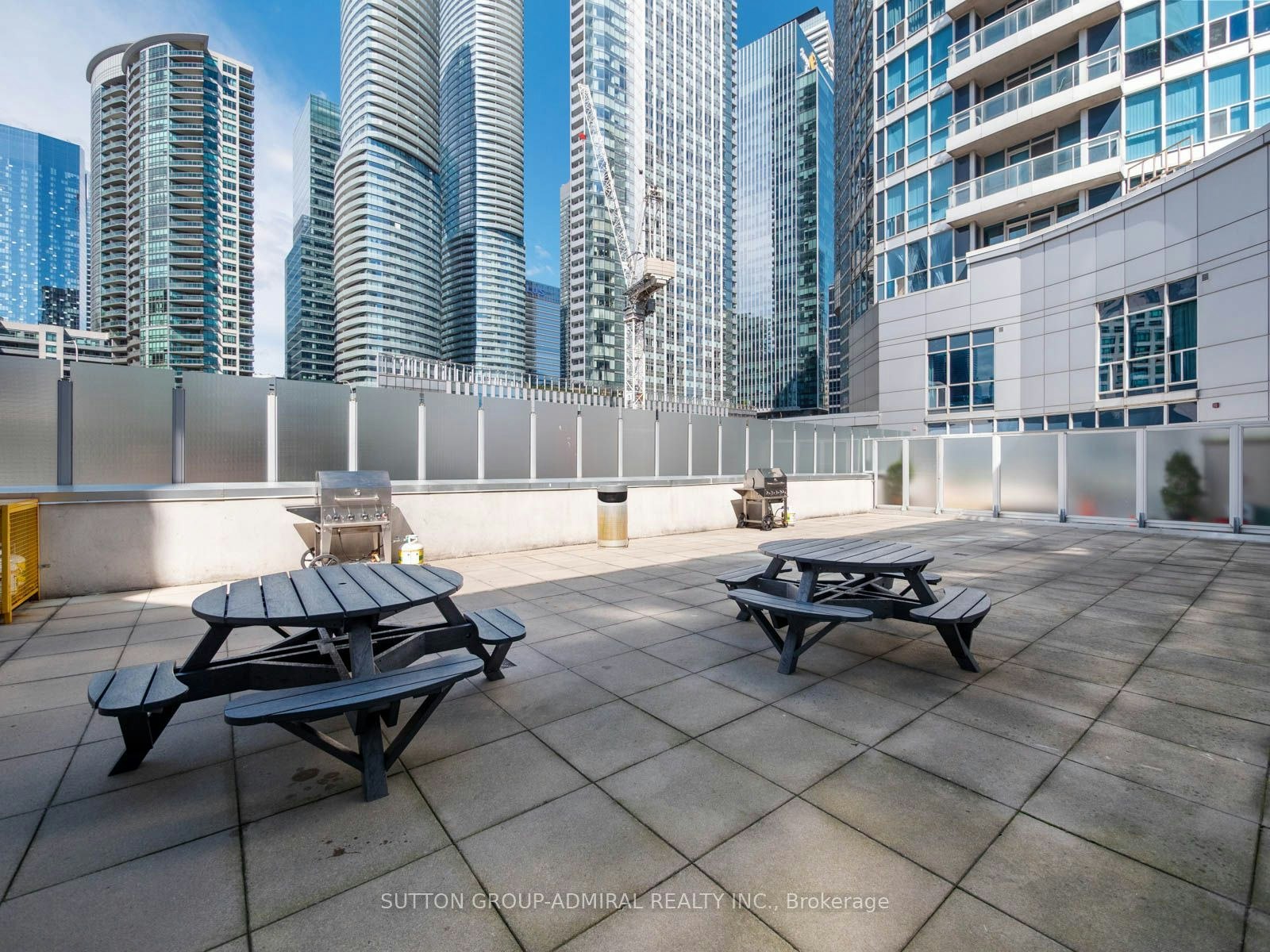 2103-218 Queens Quay Boulevard W, Toronto, ON, M5J 2Y6 - 26