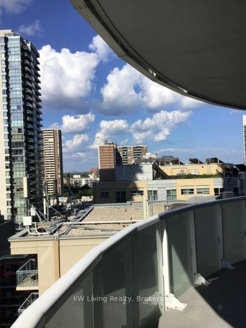 1108-403 Church Street, Toronto, ON, M4Y 0C9 - 2