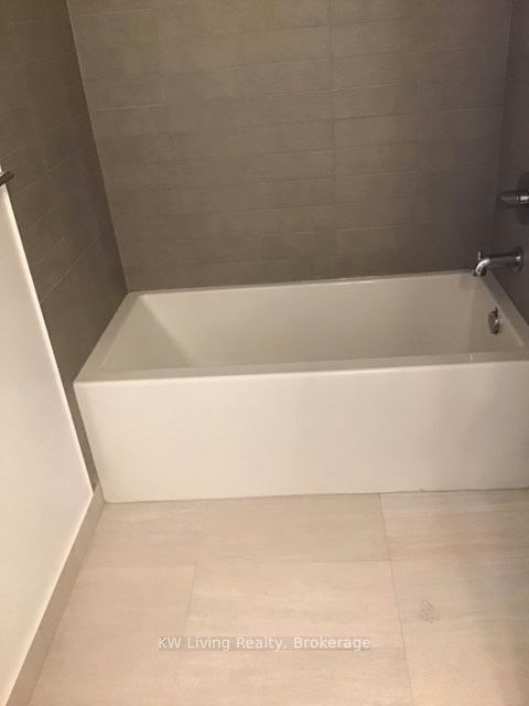 1108-403 Church Street, Toronto, ON, M4Y 0C9 - 13