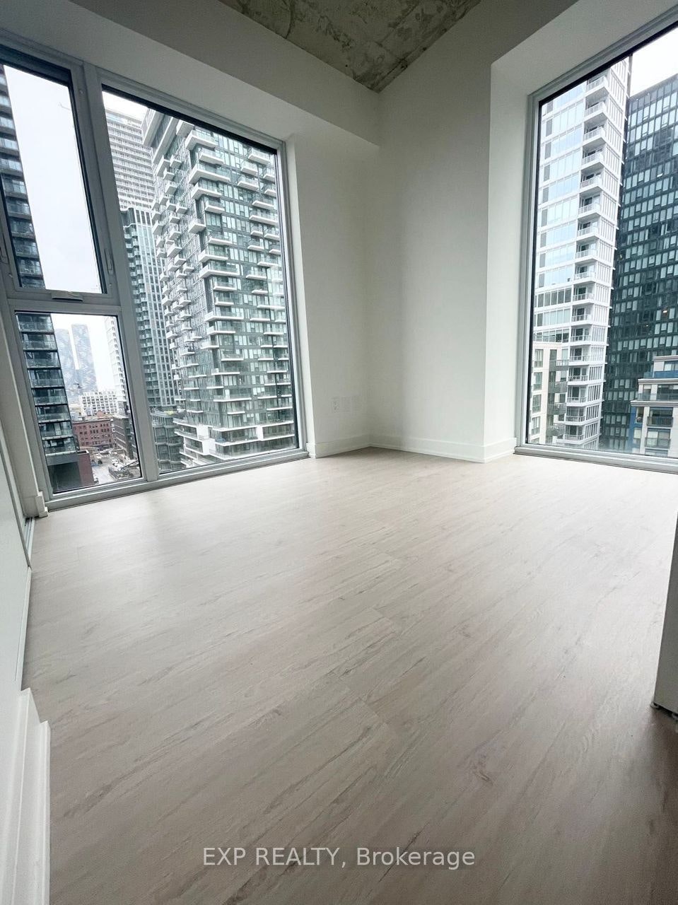 1104-65 Mutual Street, Toronto, ON, M5B 0E5 - 12