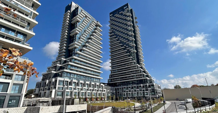 #1333-20 Inn ON The Park Drive, Toronto, ON, M3C 0P8