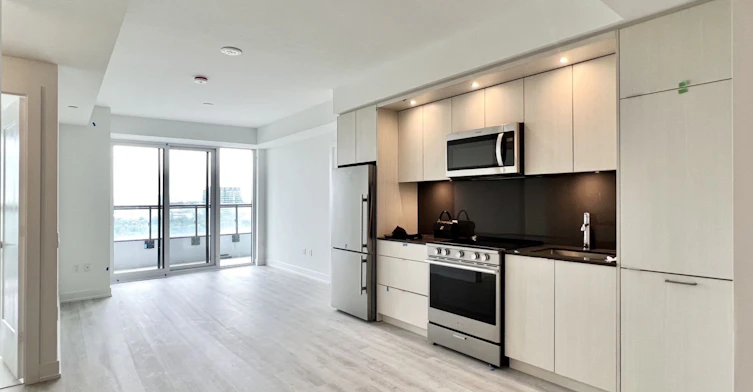 #1333-20 Inn ON The Park Drive, Toronto, ON, M3C 0P8 - 4