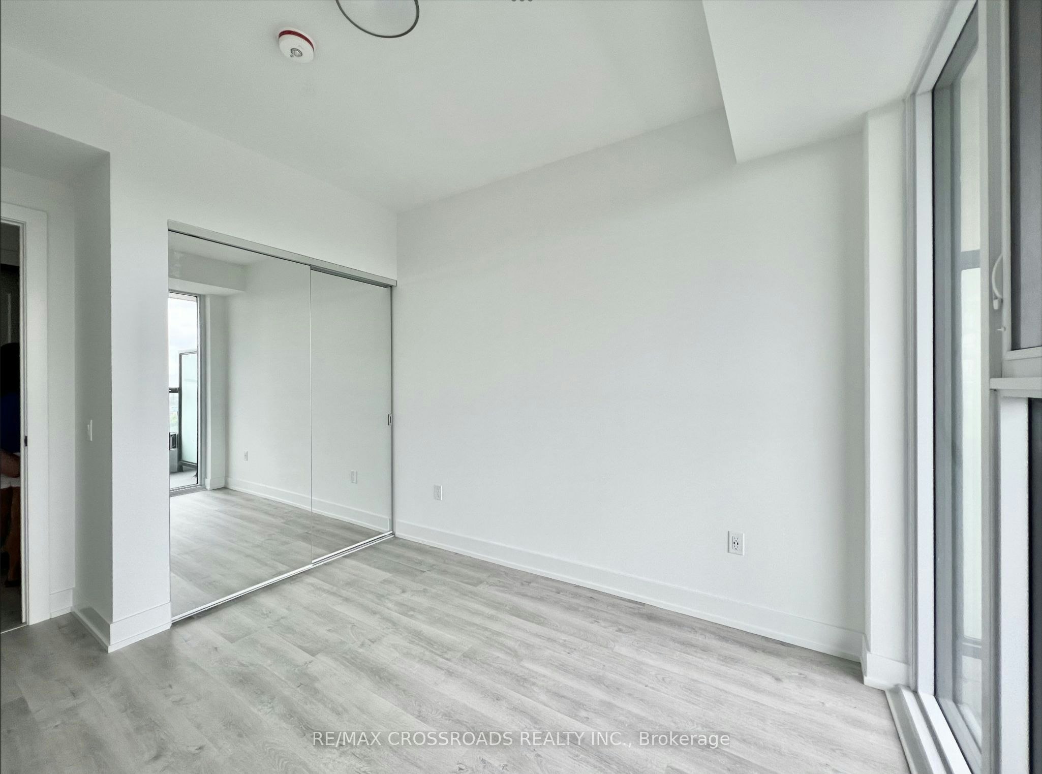#1333-20 Inn ON The Park Drive, Toronto, ON, M3C 0P8 - 10