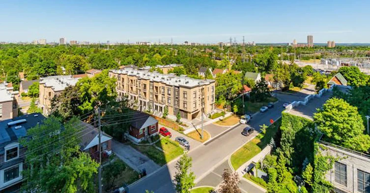 912-15 Greenview Avenue, Toronto, ON, M2M 1R2 - 21