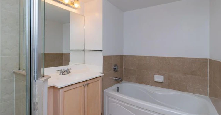 912-15 Greenview Avenue, Toronto, ON, M2M 1R2 - 29
