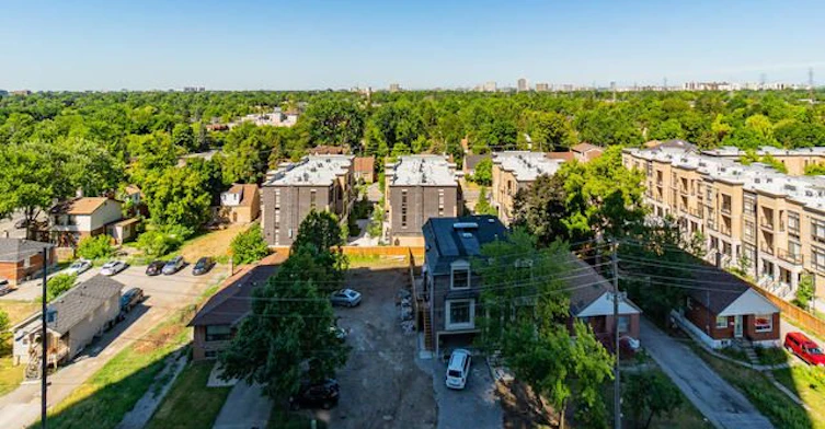912-15 Greenview Avenue, Toronto, ON, M2M 1R2 - 20