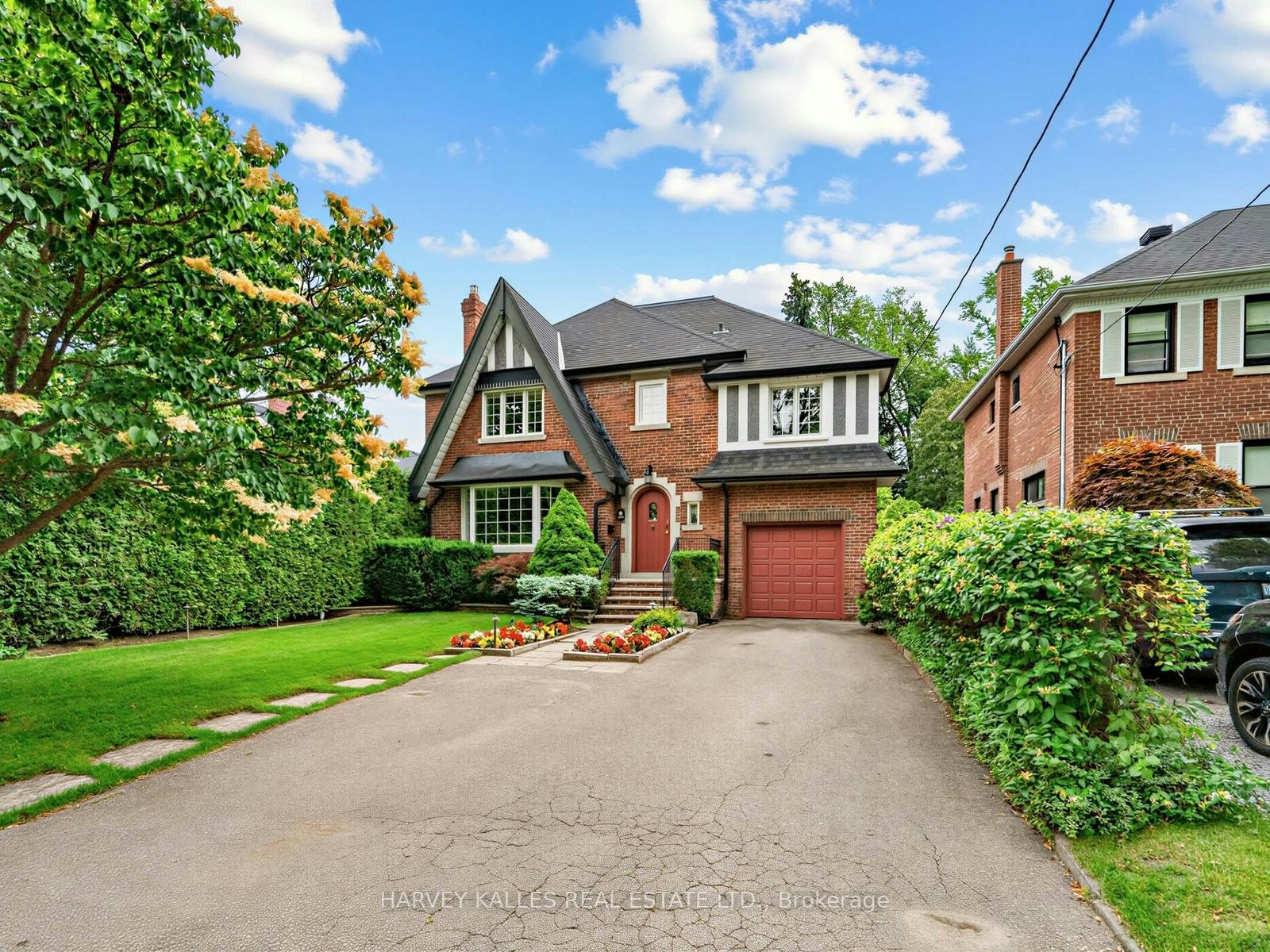 287 St. Leonard's Avenue, Toronto, ON, M4N 1K9