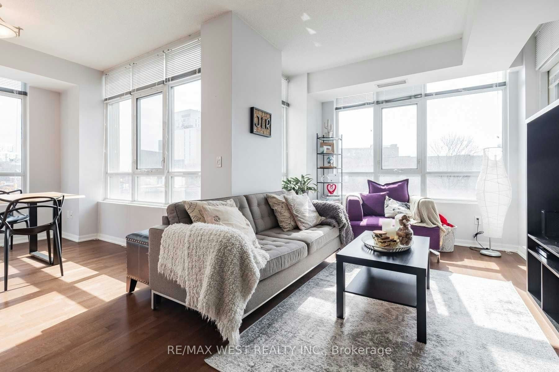 314-21 Grand Magazine Street, Toronto, ON, M5V 1B5 - 2