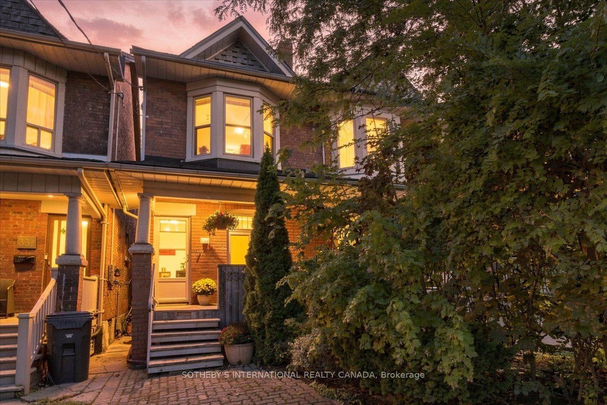 334 Albany Avenue, Toronto, ON, M5R 3C9