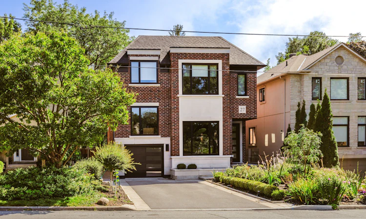 27 Bannockburn Avenue