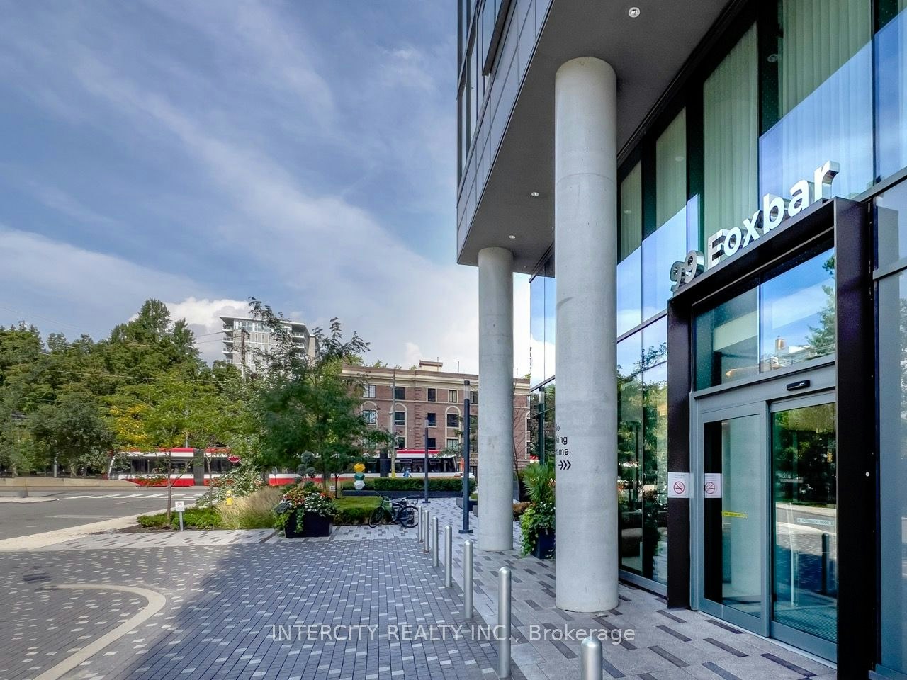 1608-99 Foxbar Road, Toronto, ON, M4V 0B2 - 4