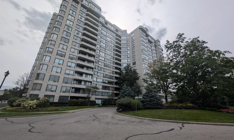 1504-1131 Steeles Avenue W