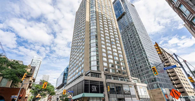 1710-155 Yorkville Avenue, Toronto, ON, M5R 1C4 - 2