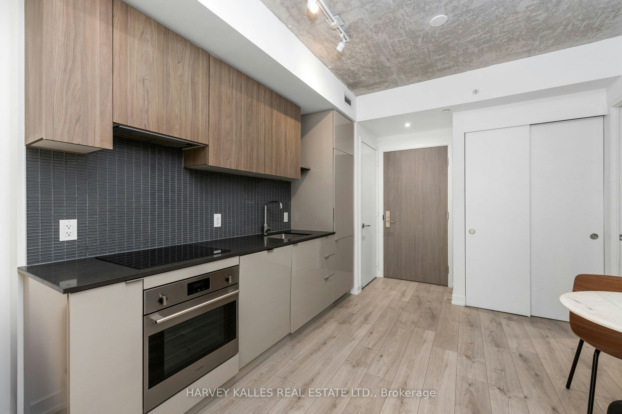 523-161 Roehampton Avenue, Toronto, ON, M4P 0C8 - 13