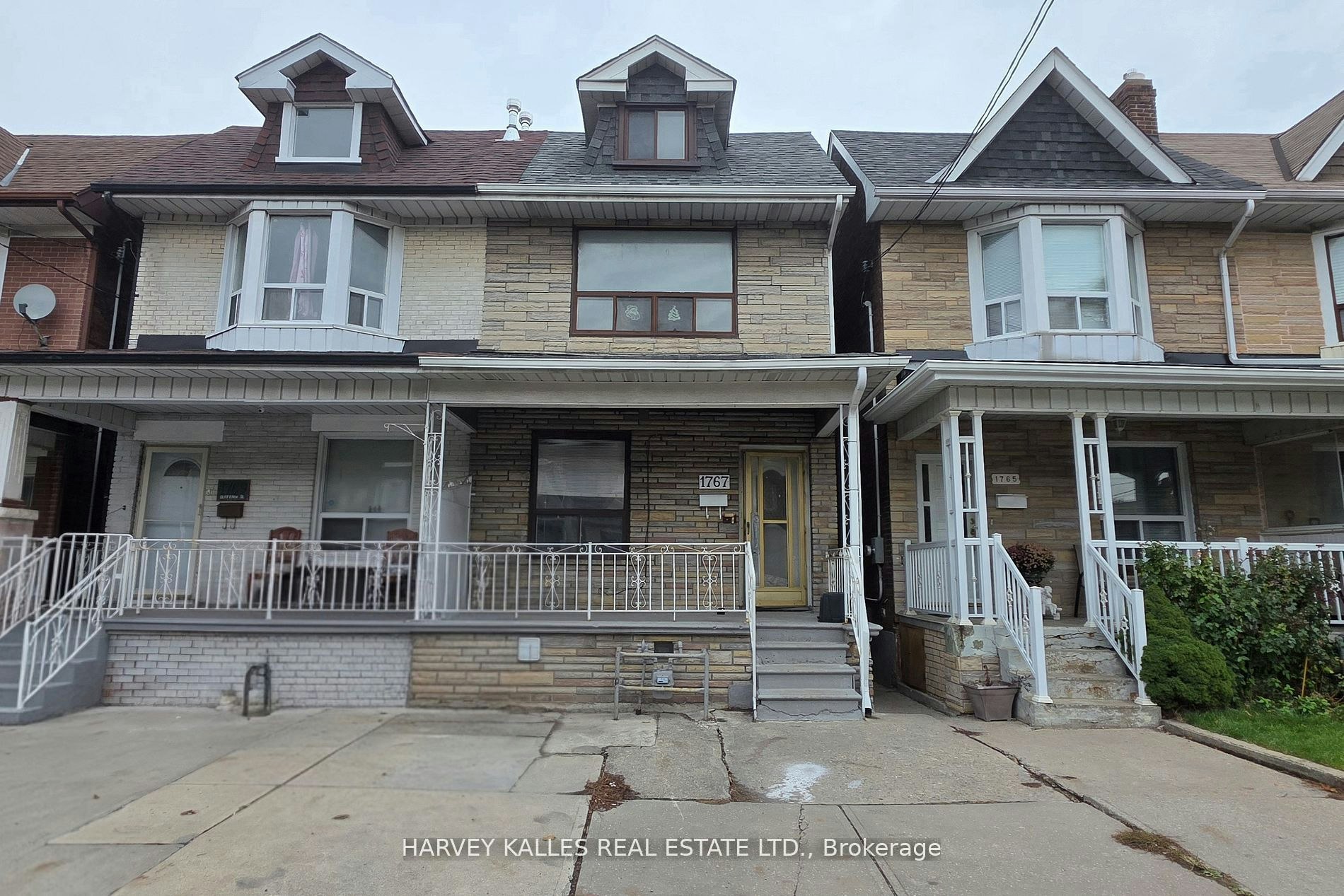 1767 Dufferin Street, Toronto, ON, M6E 3N9