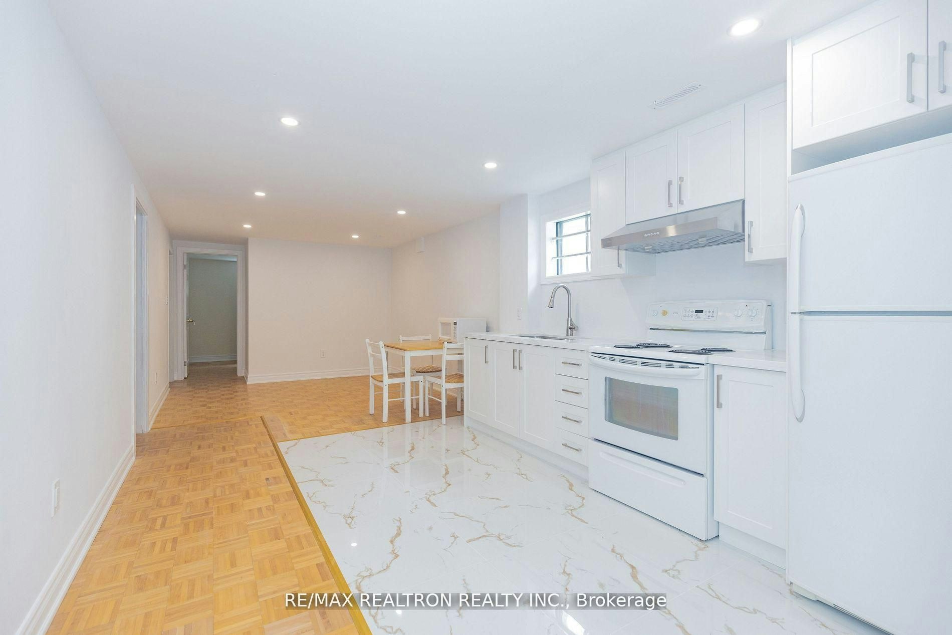 Lower-129 Sexton Crescent, Toronto, ON, M2H 2L7 - 5