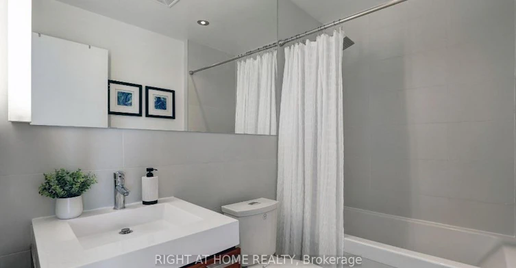 1305-318 King Street E, Toronto, ON, M5A 1K6 - 15