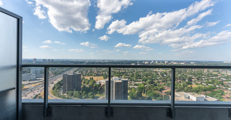 3807-2015 Sheppard Avenue E, Toronto, ON, M2J 0B3 - 11