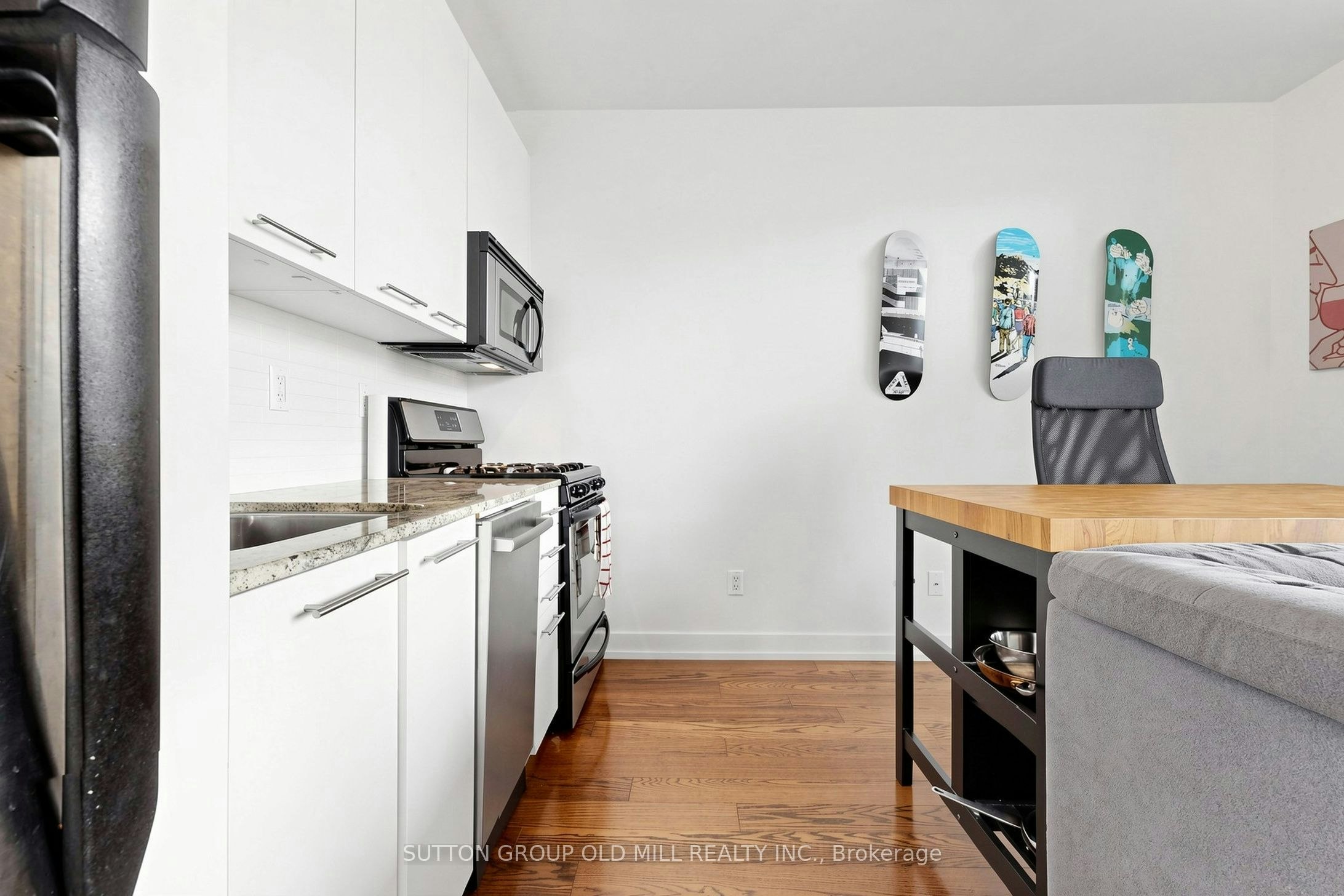 512-66 Portland Street, Toronto, ON, M5V 2M6 - 11