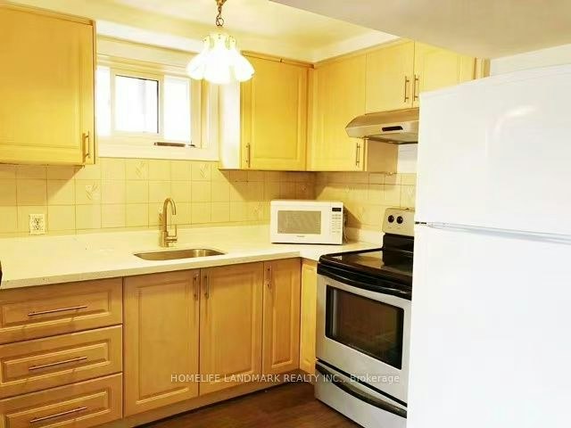 95 Shawnee(basement) Circle, Toronto, ON, M2H 2X9 - 2