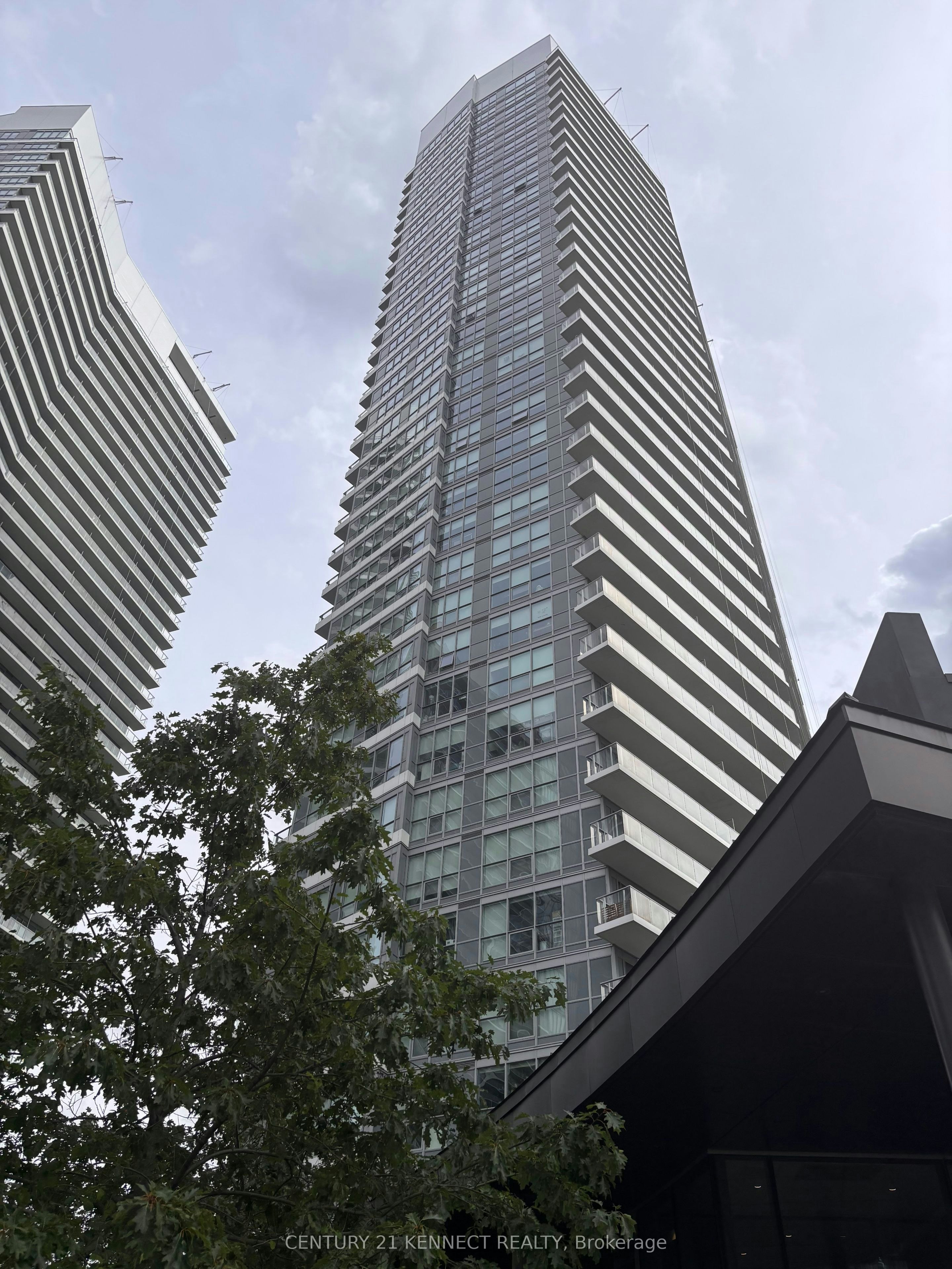 2107-115 Mcmahon Drive, Toronto, ON, M2K 0E3