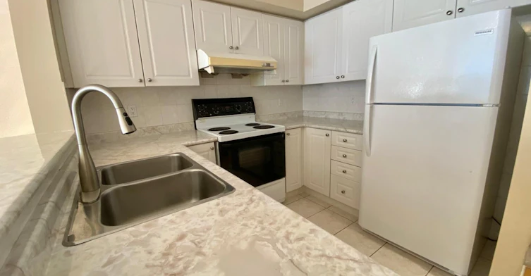 503 Grandview Way, Toronto, ON, M2N 6V4 - 14