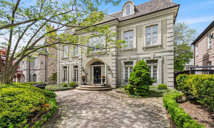 94 Dunvegan Road