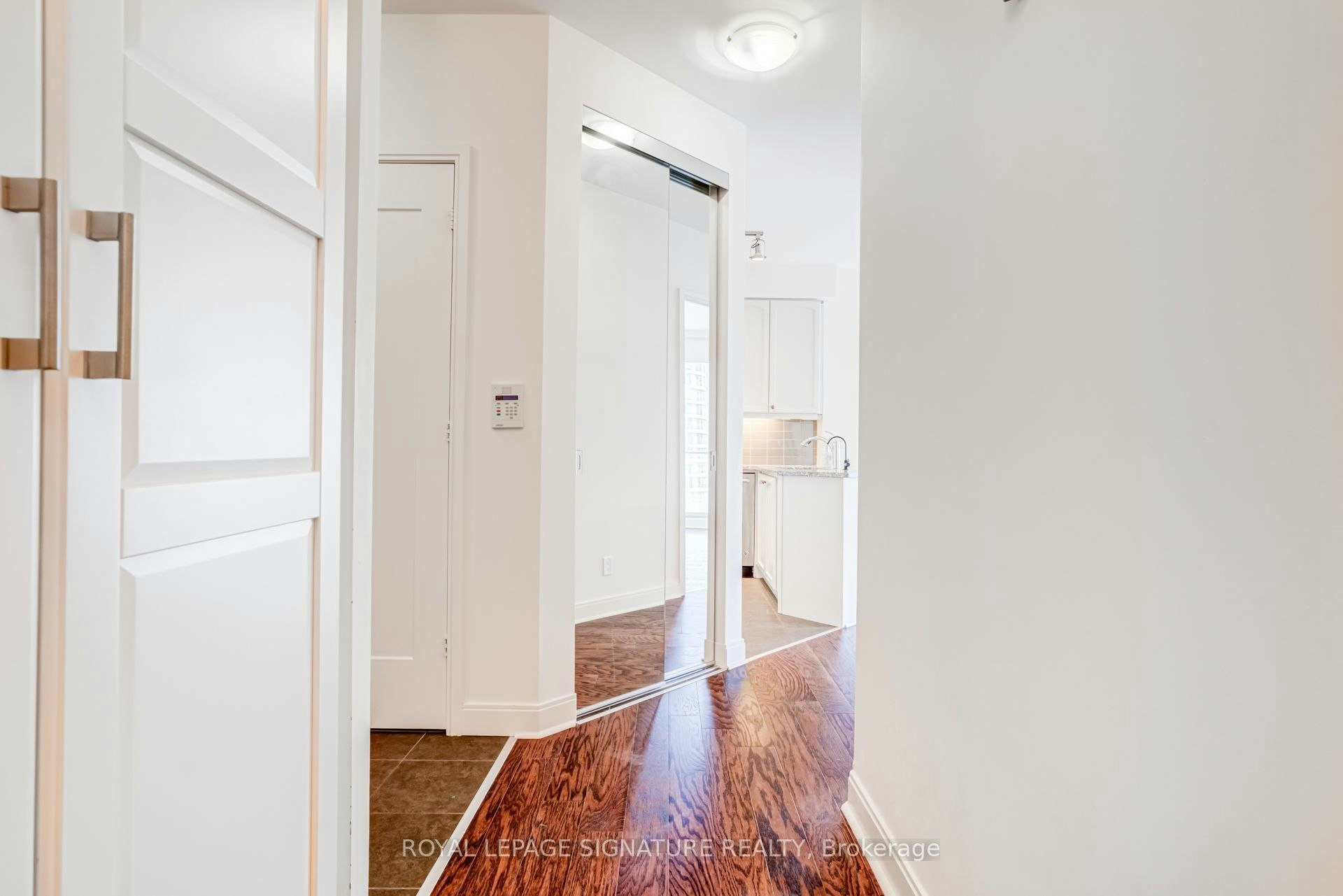 1009-825 Church Street, Toronto, ON, M4W 3Z4 - 10