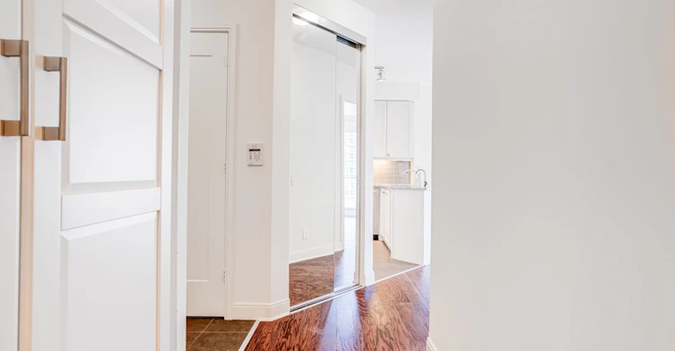 1009-825 Church Street, Toronto, ON, M4W 3Z4 - 10