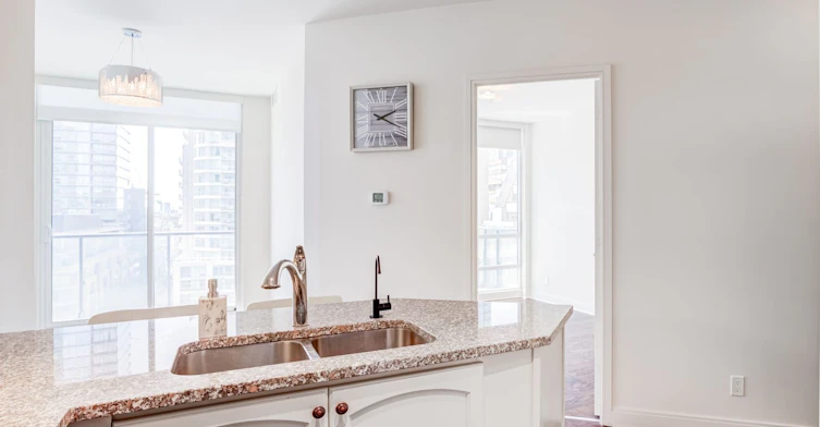 1009-825 Church Street, Toronto, ON, M4W 3Z4 - 15