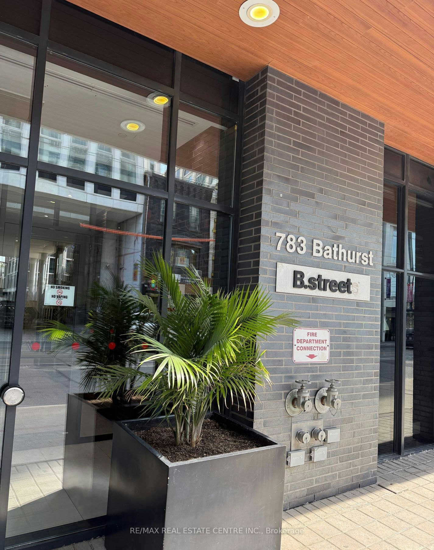 308-783 Bathurst Street, Toronto, ON, M5S 0A8