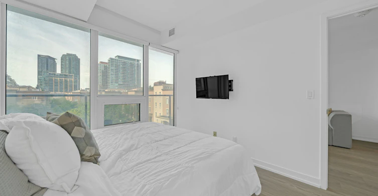 311-19 Western Battery Road, Toronto, ON, M6K 3S4 - 37