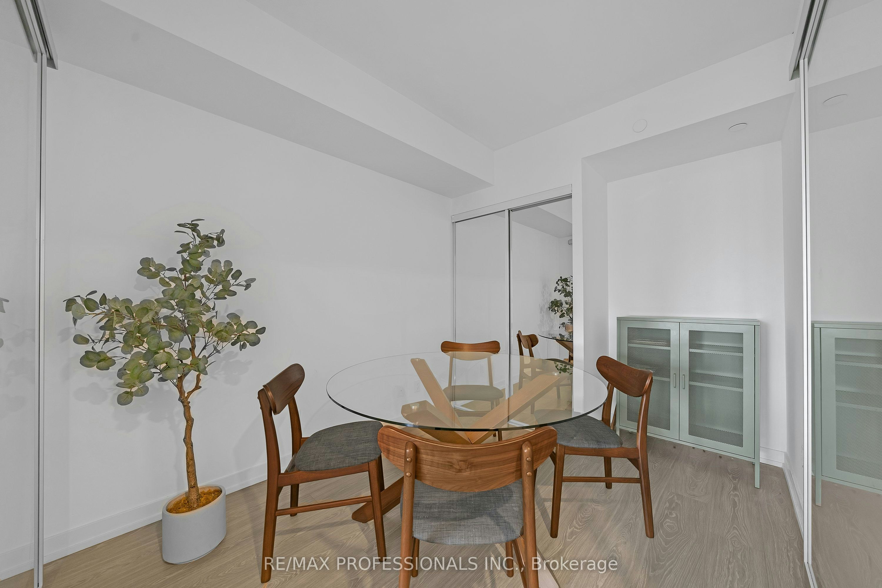 311-19 Western Battery Road, Toronto, ON, M6K 3S4 - 13