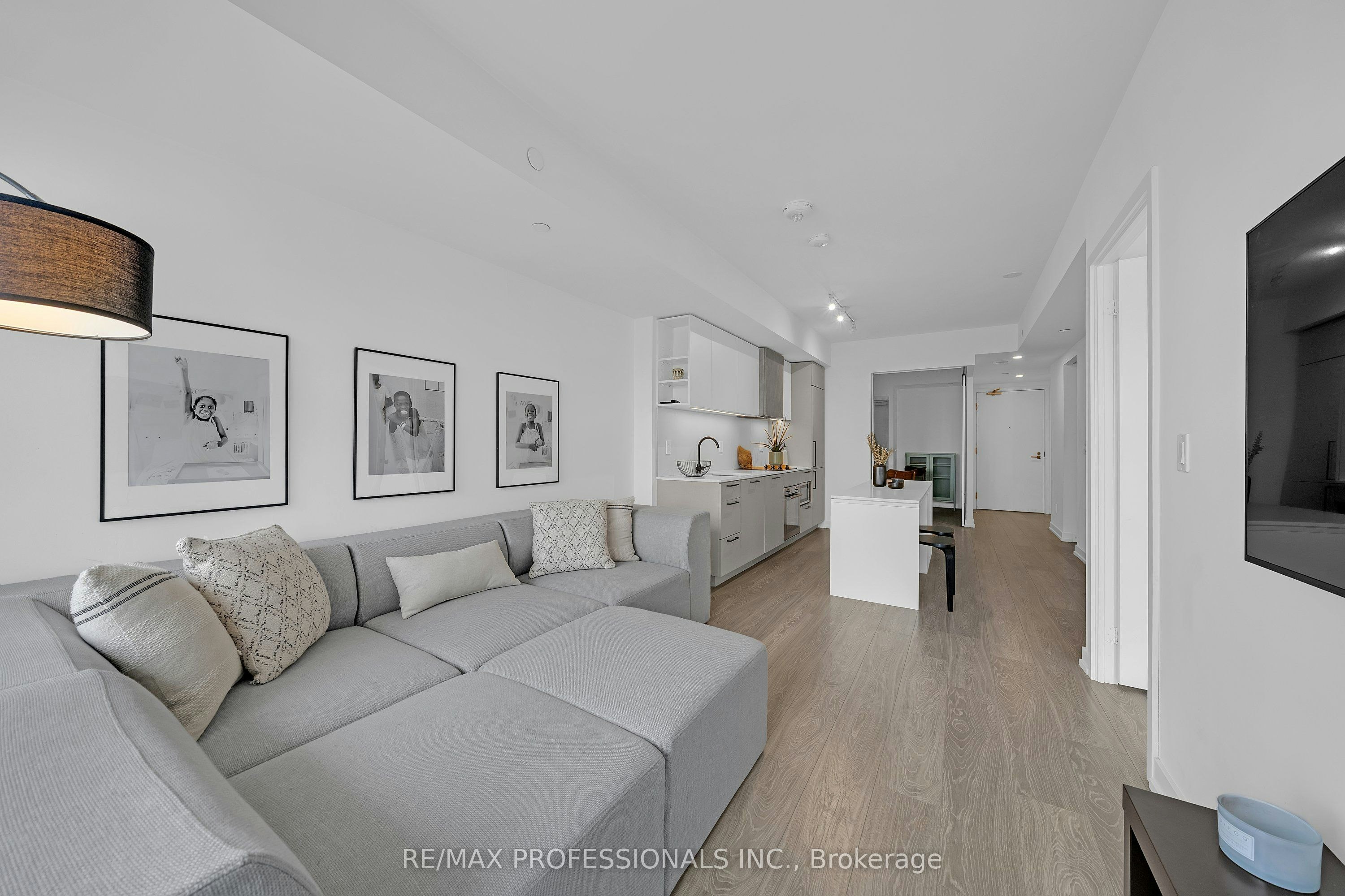 311-19 Western Battery Road, Toronto, ON, M6K 3S4 - 34