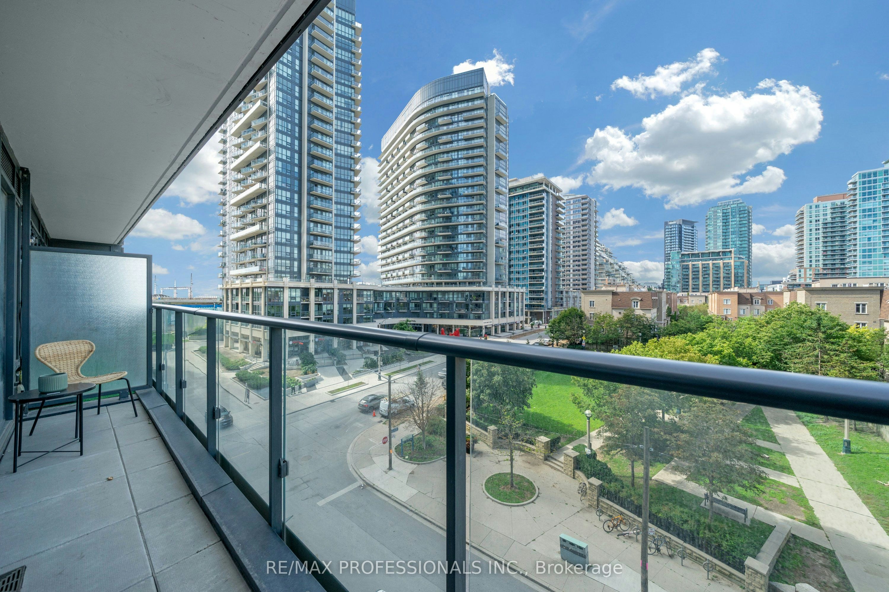 311-19 Western Battery Road, Toronto, ON, M6K 3S4 - 10