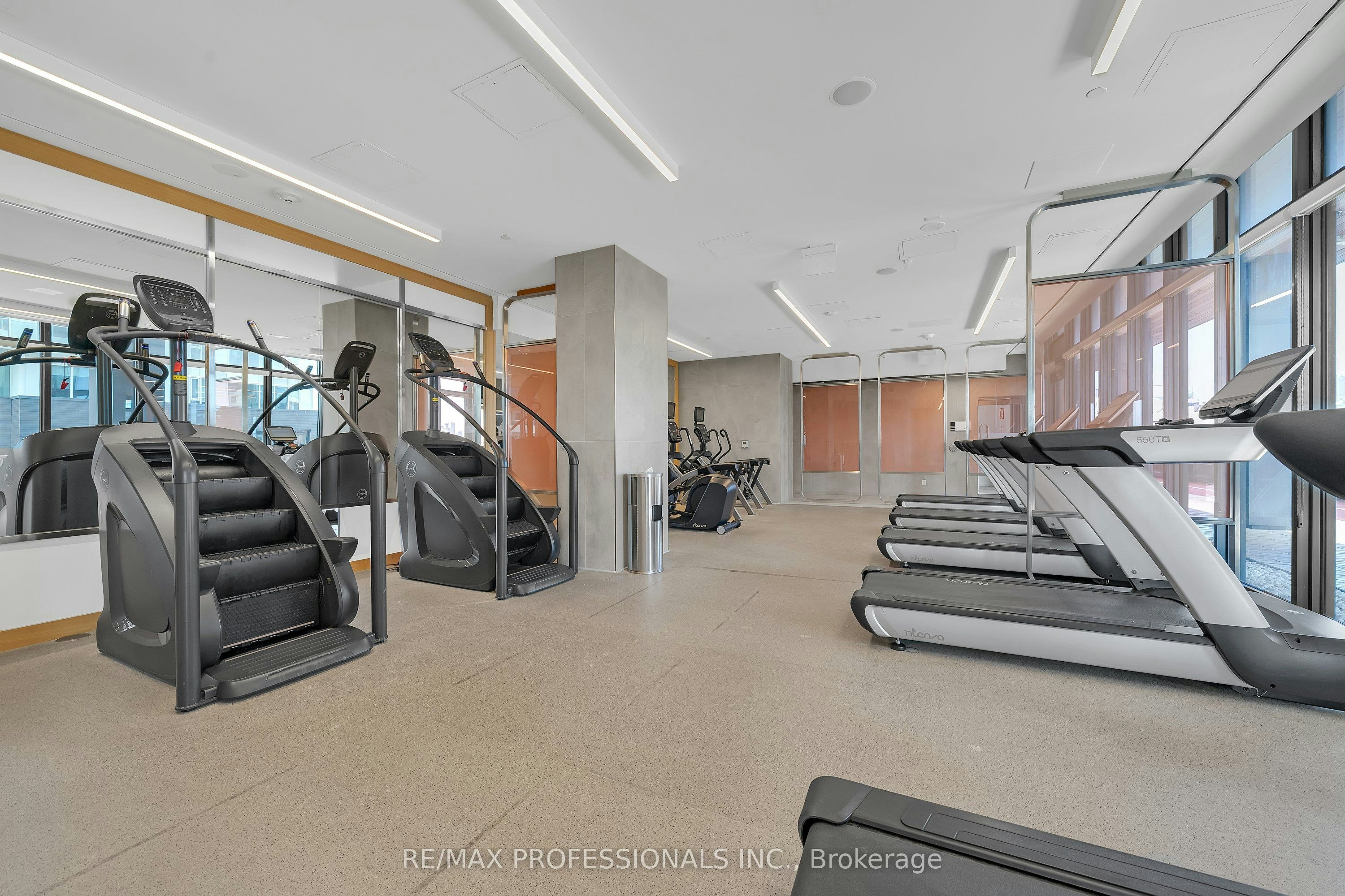 311-19 Western Battery Road, Toronto, ON, M6K 3S4 - 20