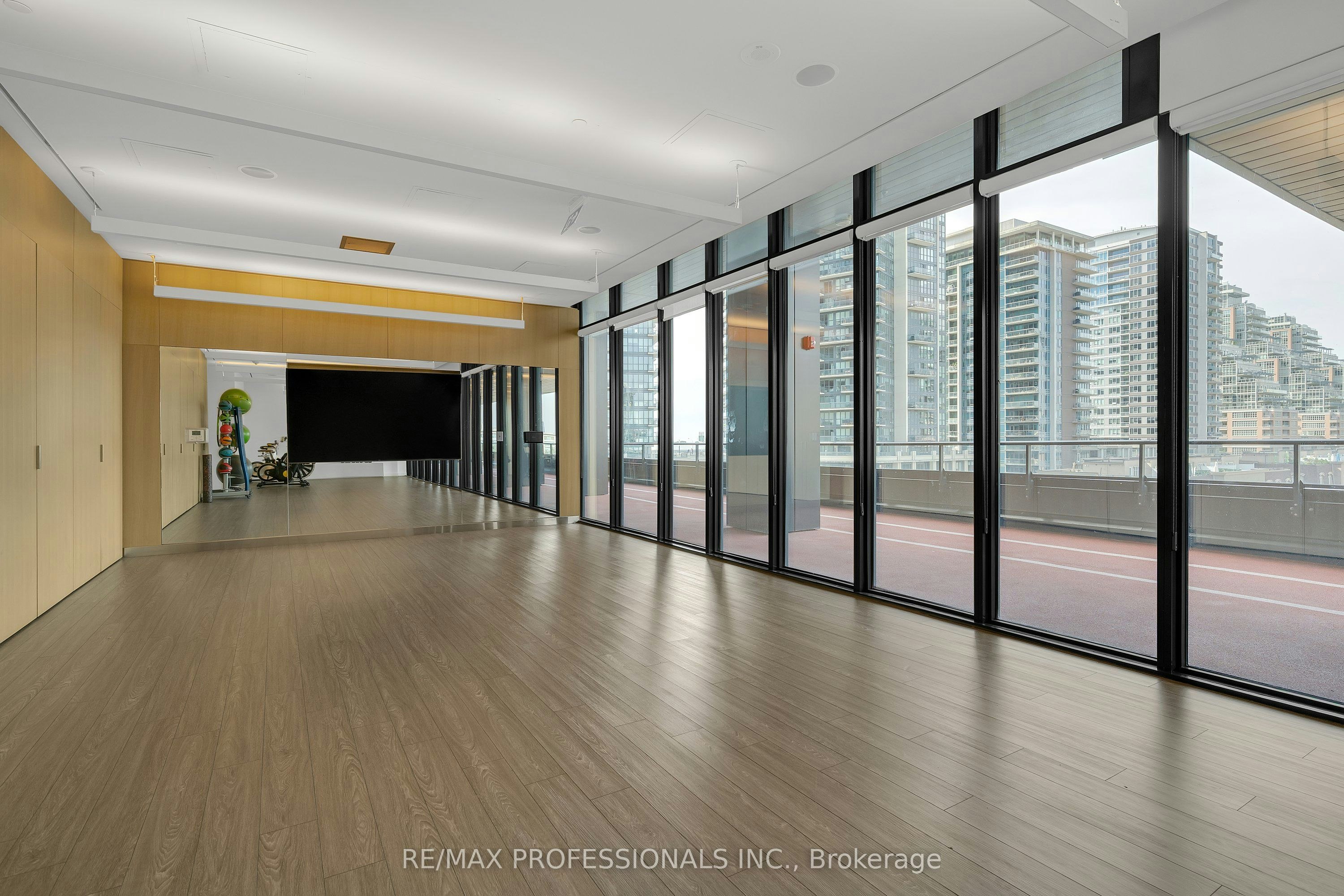 311-19 Western Battery Road, Toronto, ON, M6K 3S4 - 27