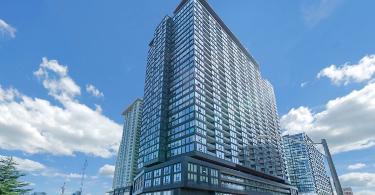 311-19 Western Battery Road, Toronto, ON, M6K 3S4 - 40