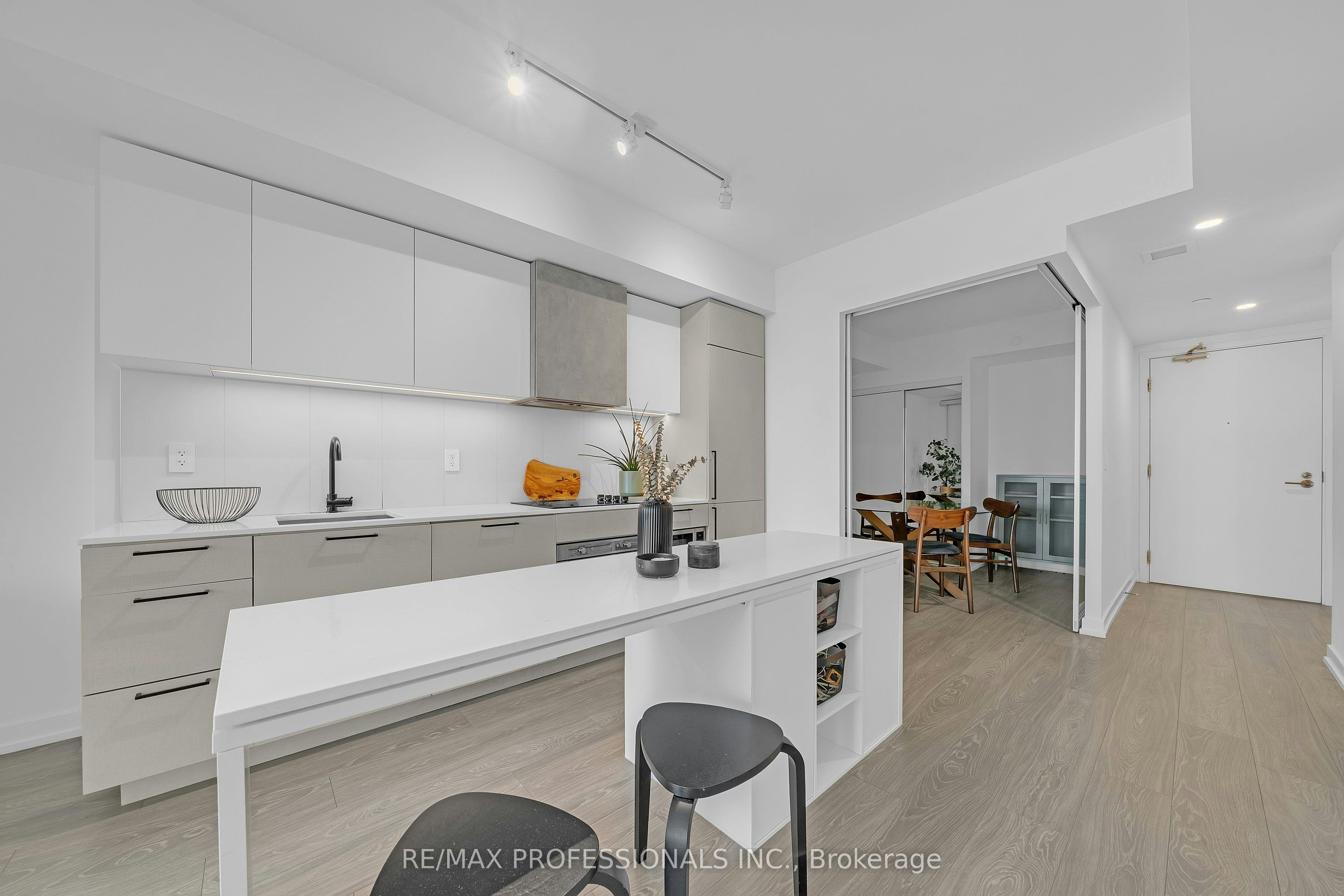 311-19 Western Battery Road, Toronto, ON, M6K 3S4 - 31