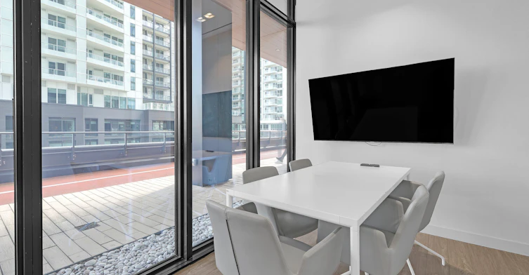 311-19 Western Battery Road, Toronto, ON, M6K 3S4 - 44
